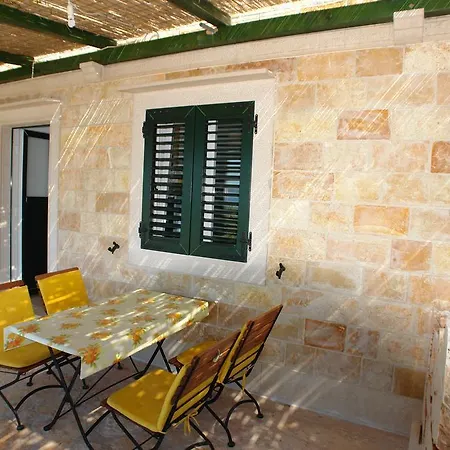 Robinson Paradiso Appartamento Murvica (Brac)